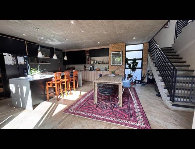 4 BEDROOM HOUSE FOR SALE IN MIDSTREAM RIDGE